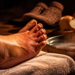 Engelure pied, remede de grand mere : bain tiède et oignon pour soulager et guérir